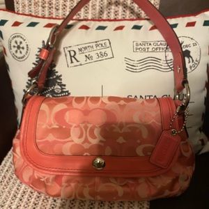 Coach handbag coral signature